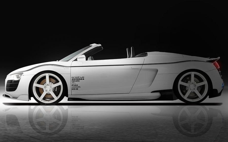 Audi R8 Spyder by Rowen 2015 года  (фото 4 из 4)